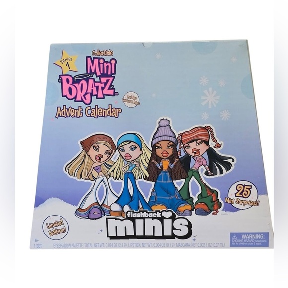 LIMITED EDITION!! 2 Mini Bratz Advent Calendars and 1 case - Picture 4 of 6